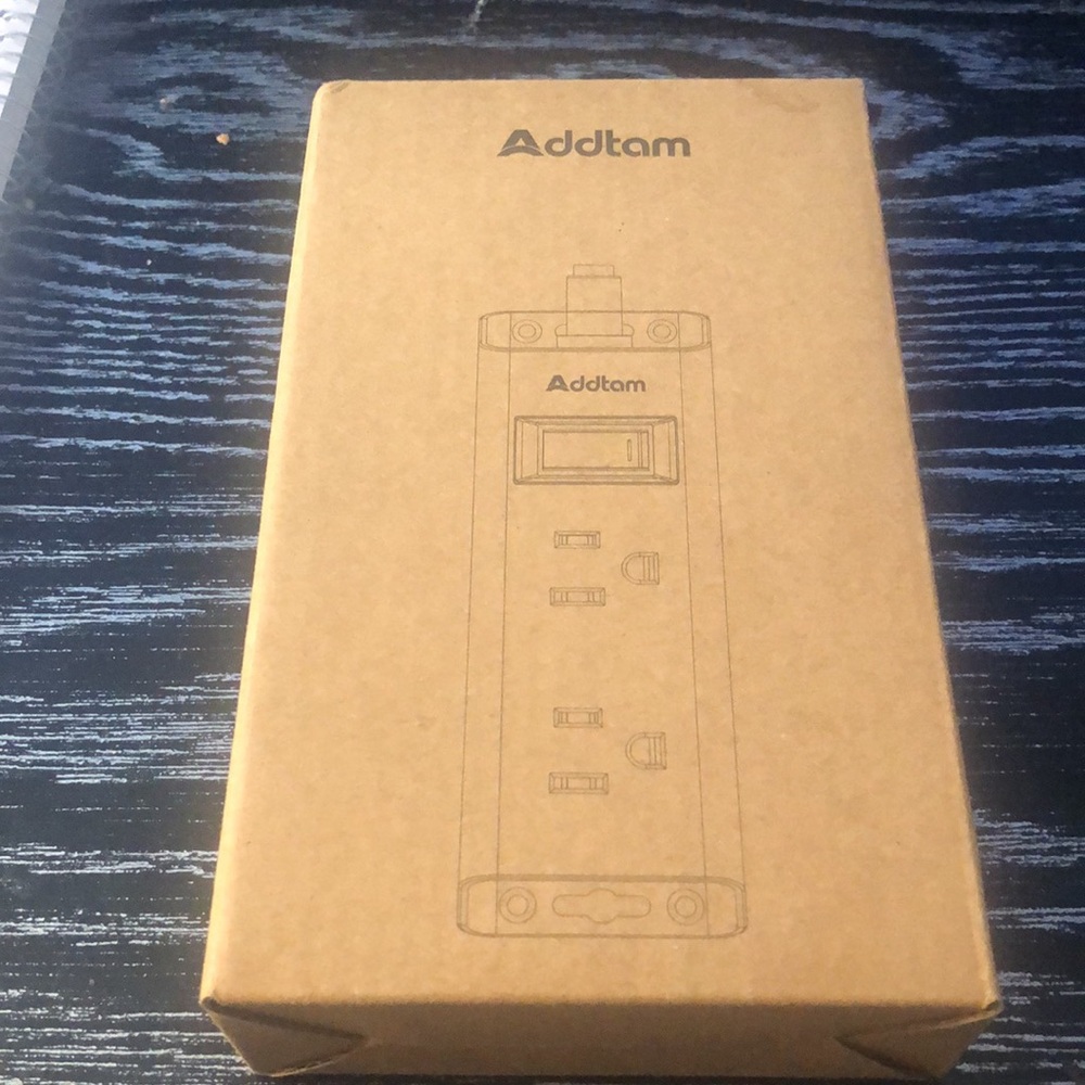 Addtam power strip(NIB)